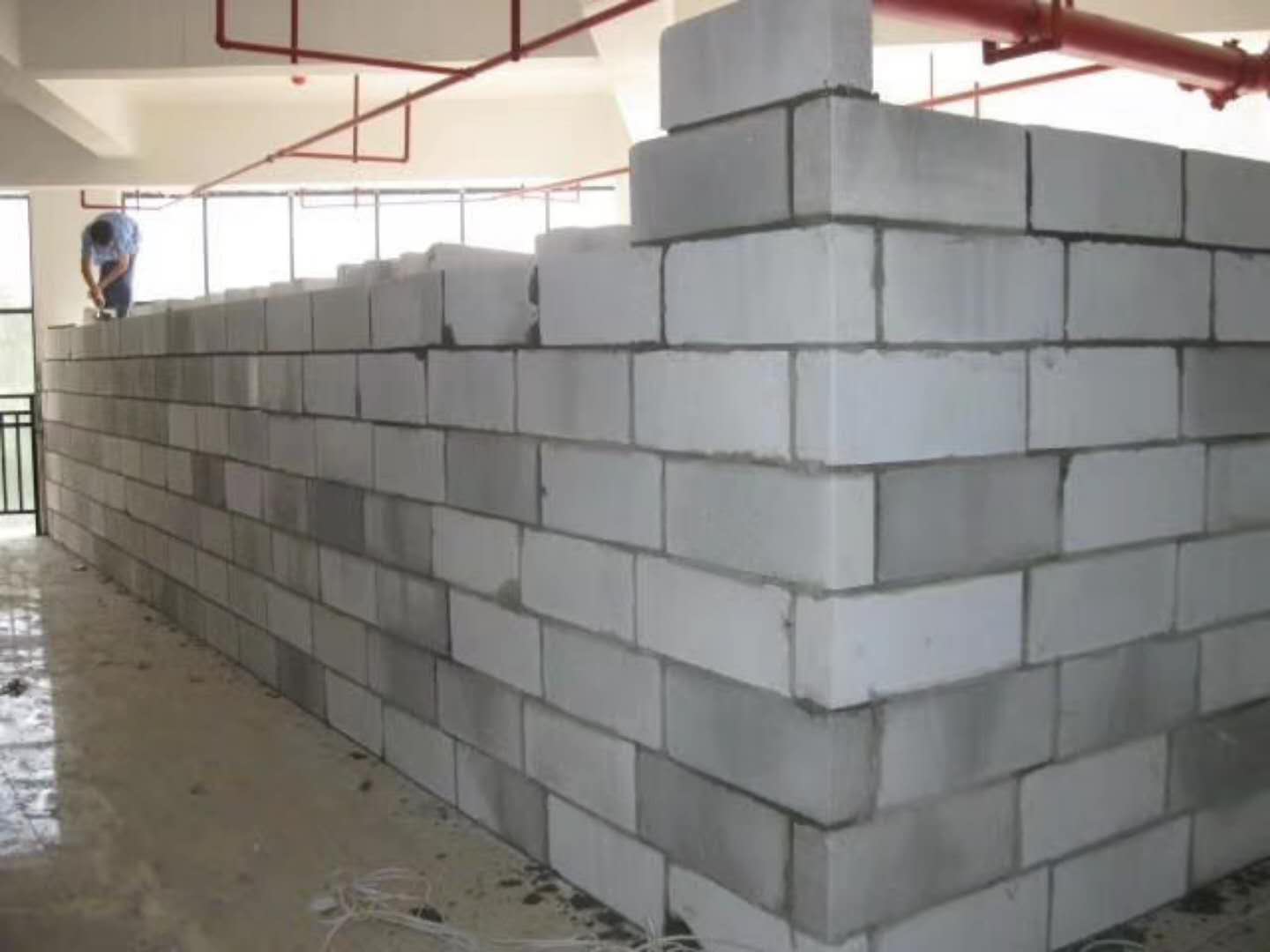 绥江蒸压加气混凝土砌块承重墙静力和抗震性能的研究
